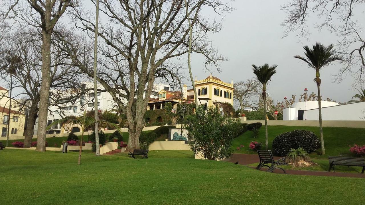 Penthouse City Center Apartment Ponta Delgada  Exterior photo